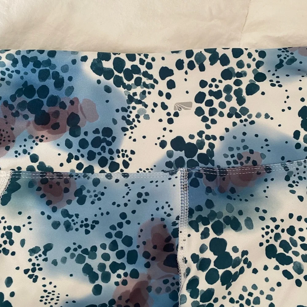 Marika Leggings - Picture 2 of 3